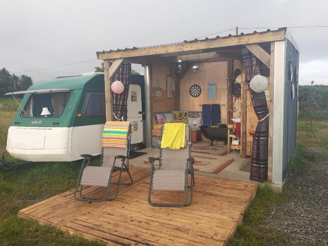 Father Ted Retro Caravan! Drumaville Kültér fotó